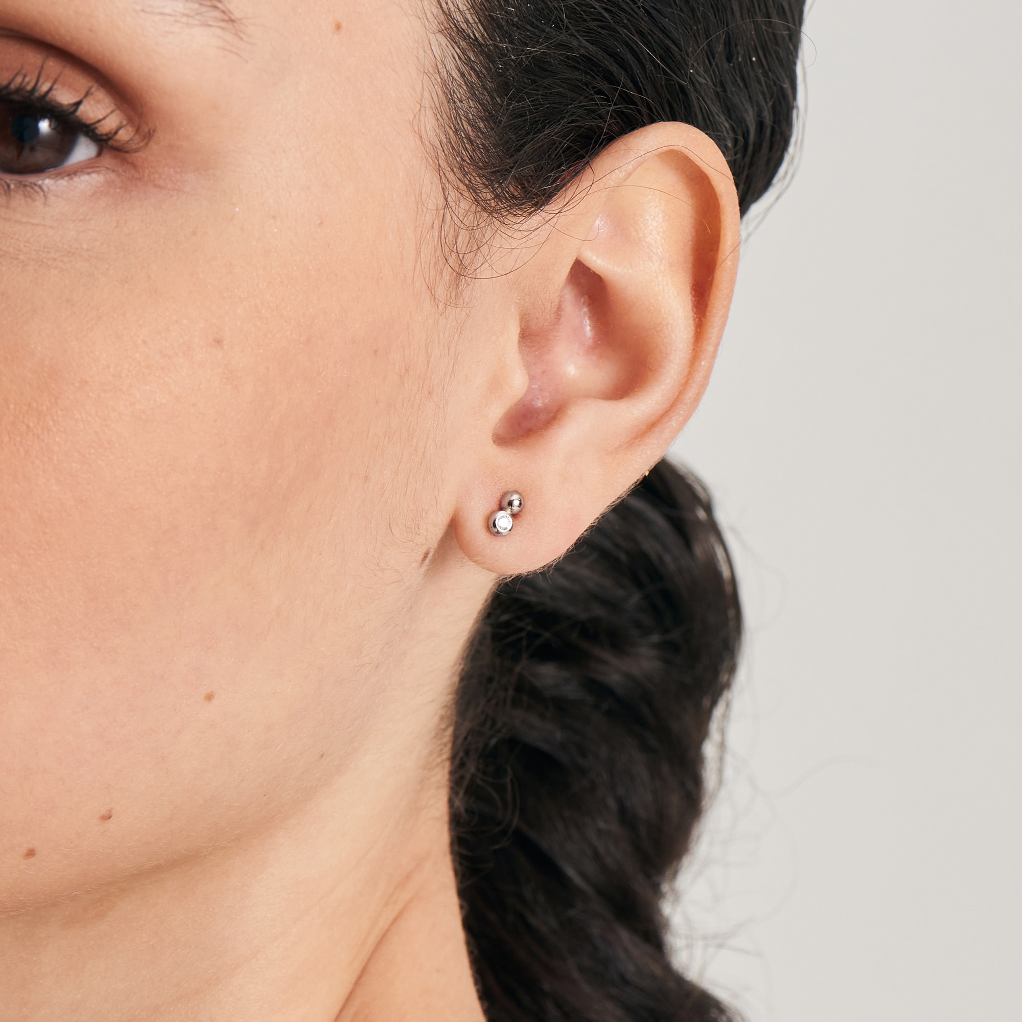 Orb Sparkle Studs Earrings - Afbeelding 2